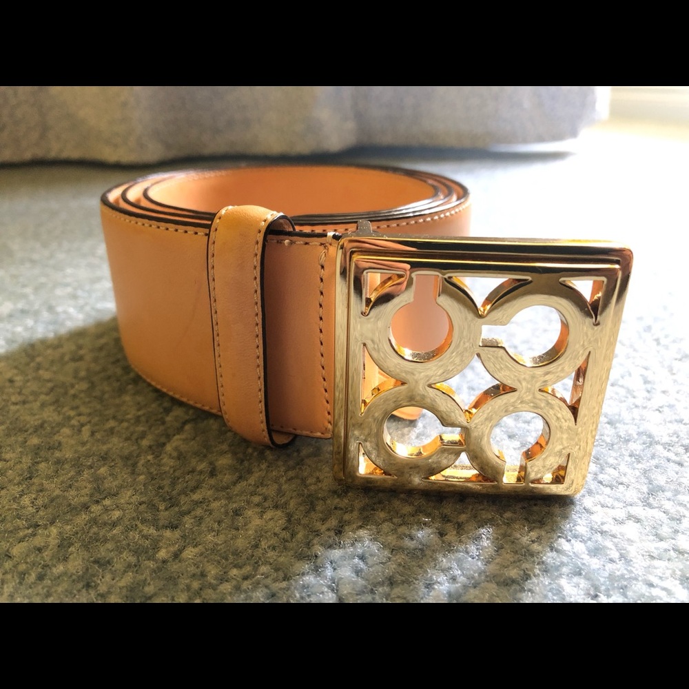 Coach leather belt in light peachy beige